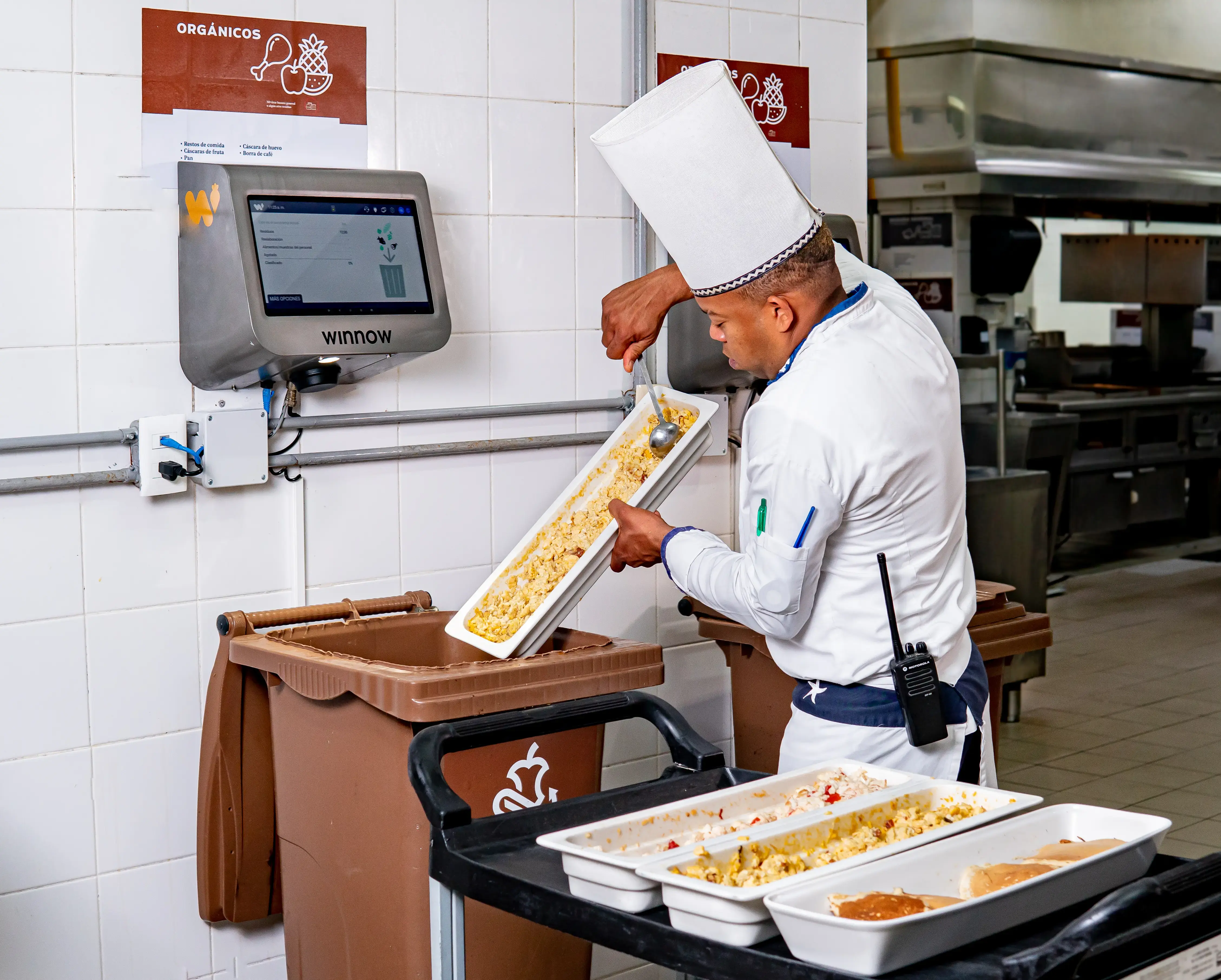 Winnow VisionAI+ 在大型厨房部署